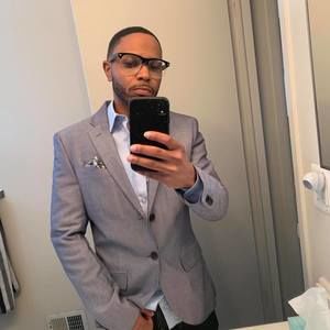 Meet your Posher, Derrick